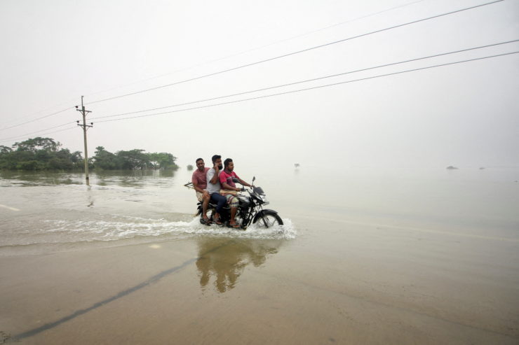 Rain-Triggered Floods in Assam and Bangladesh Conjure Climate Warnings – The Wire Science - Vimarsana News