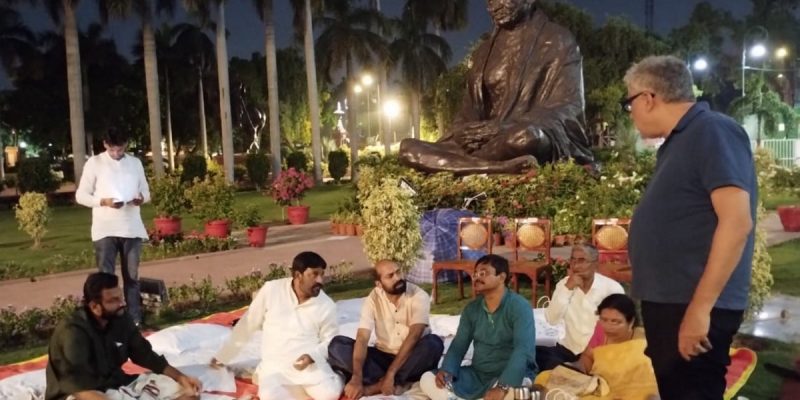 Suspended MPs in 50-Hour Protest in Parliament Complex, Joined by Other Parties - Vimarsana News