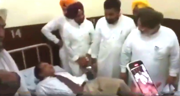 Punjab: V-C Resigns After Minister 'Forces' Him to Lie on Dirty Mattress During Inspection - Vimarsana News