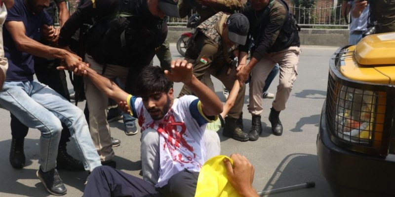 'Unjustifiable': Locals Decry Decades-Old Ban on Muharram Processions in Srinagar - Vimarsana News