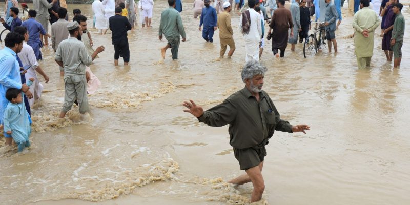 Pakistan Foreign Minister: Need Financial Help to Deal With 'Overwhelming' Floods - Vimarsana News