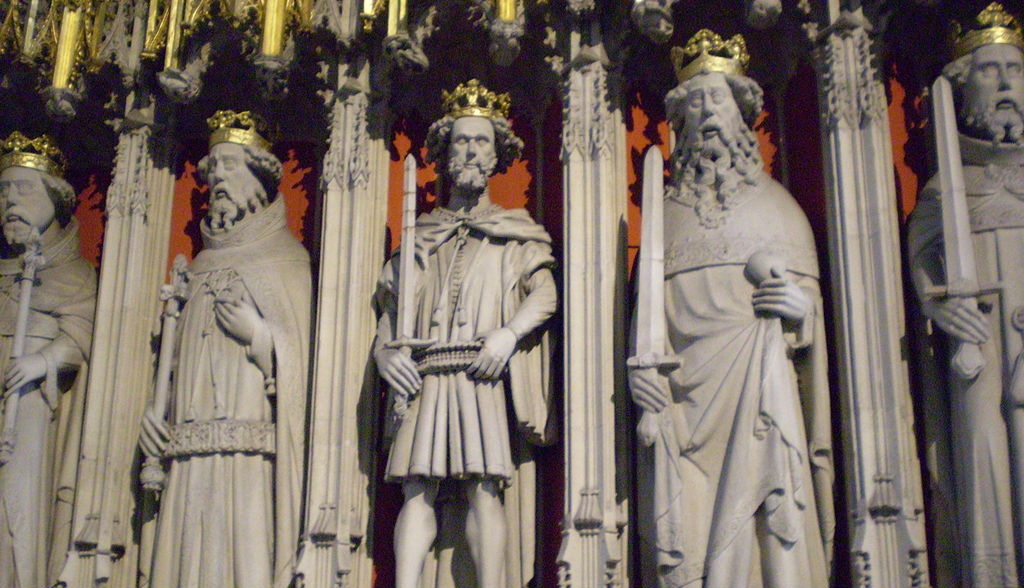 The Real Medieval Dynastic Struggle That Inspired ‘House of the Dragon’