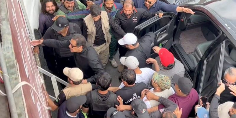 'Pakistan PM Shebaz Sharif, Other Leaders Involved in Assassination Attempt': Imran Khan - Vimarsana News