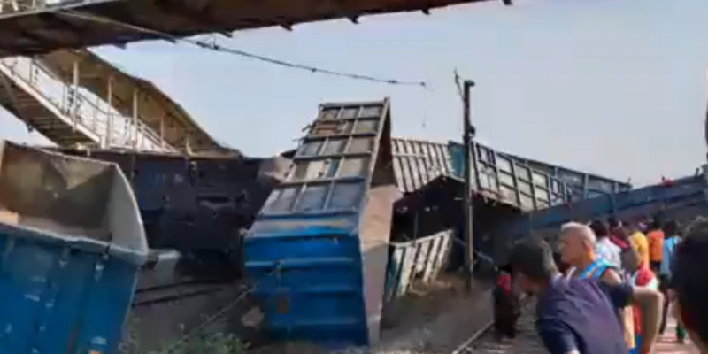 Goods Train Derailed in Odisha: At Least Three Dead, Seven Injured - Vimarsana News