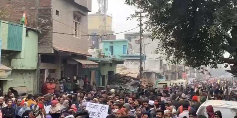 After SC Stays Haldwani Eviction, BJP Leaders Share Kolkata Pic With Misleading Claim - Vimarsana News