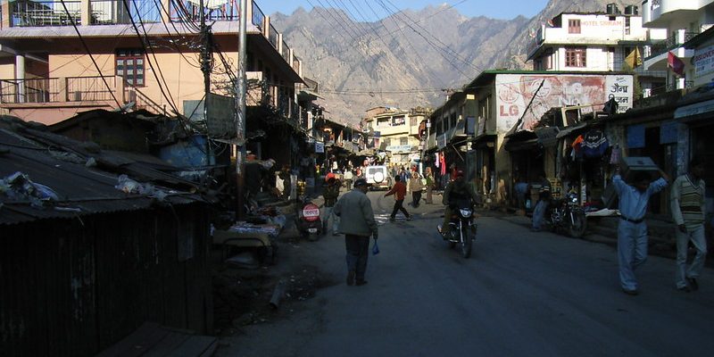 Joshimath: Over 280 More Buildings Develop Cracks; 15 Damaged Houses to Be Demolished - Vimarsana News
