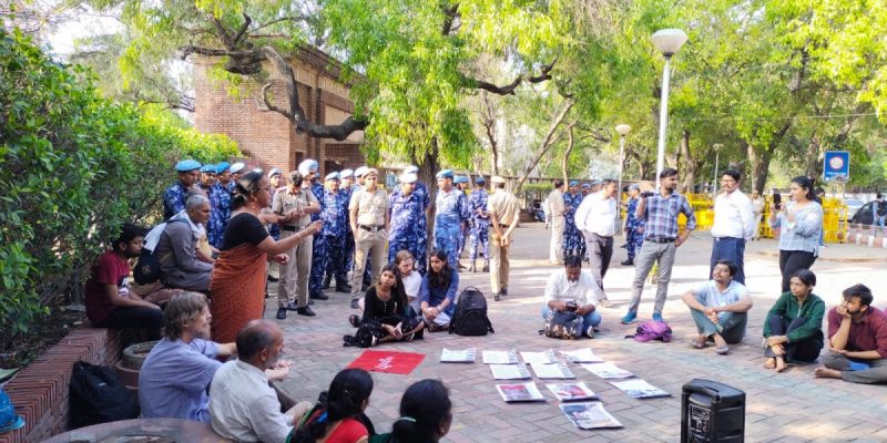 Delhi: NREGA Workers' Protest Site 'Repeatedly Disrupted' Despite Permission - Vimarsana News