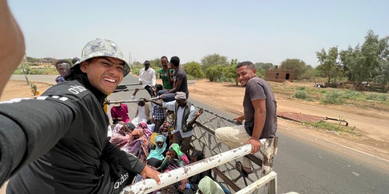 'I Decided to Leave on My Own': Two Indians Talk About Escaping Khartoum - Vimarsana News