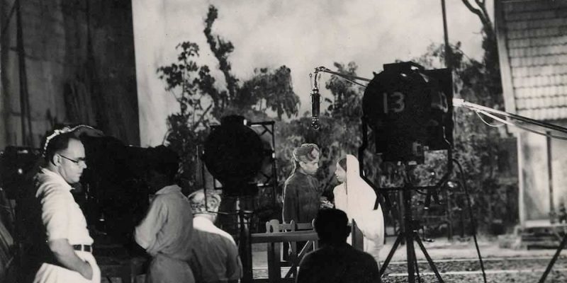 What Josef Wirsching's Photographs Tell Us About the Emergence of Early Film in India - Vimarsana News