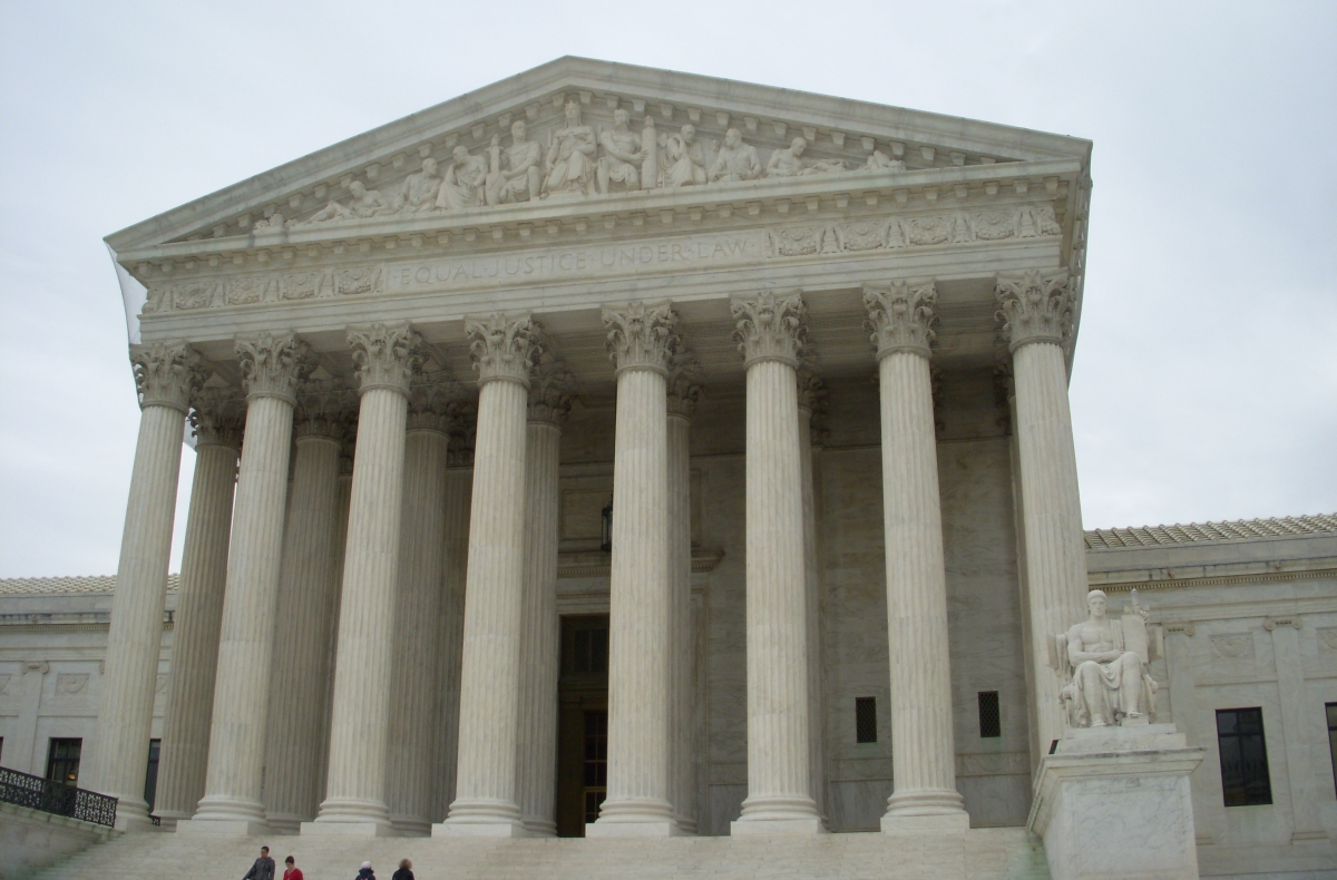 US Supreme Court Blocks Biden Student Loan Forgiveness Plan - Vimarsana News