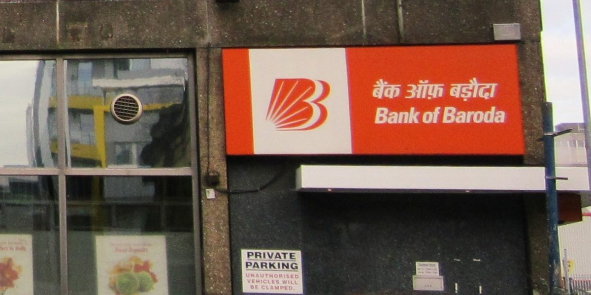 RBI Orders Bank of Baroda to Suspend Further Customer Onboarding on