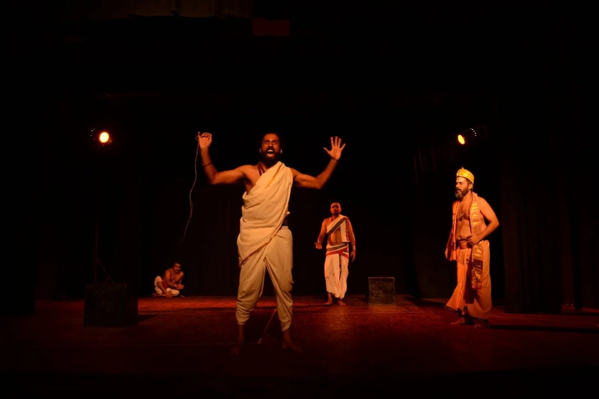 The Fire And The Rain Summary By Girish Karnad Girish Karnad and The Mahabharata